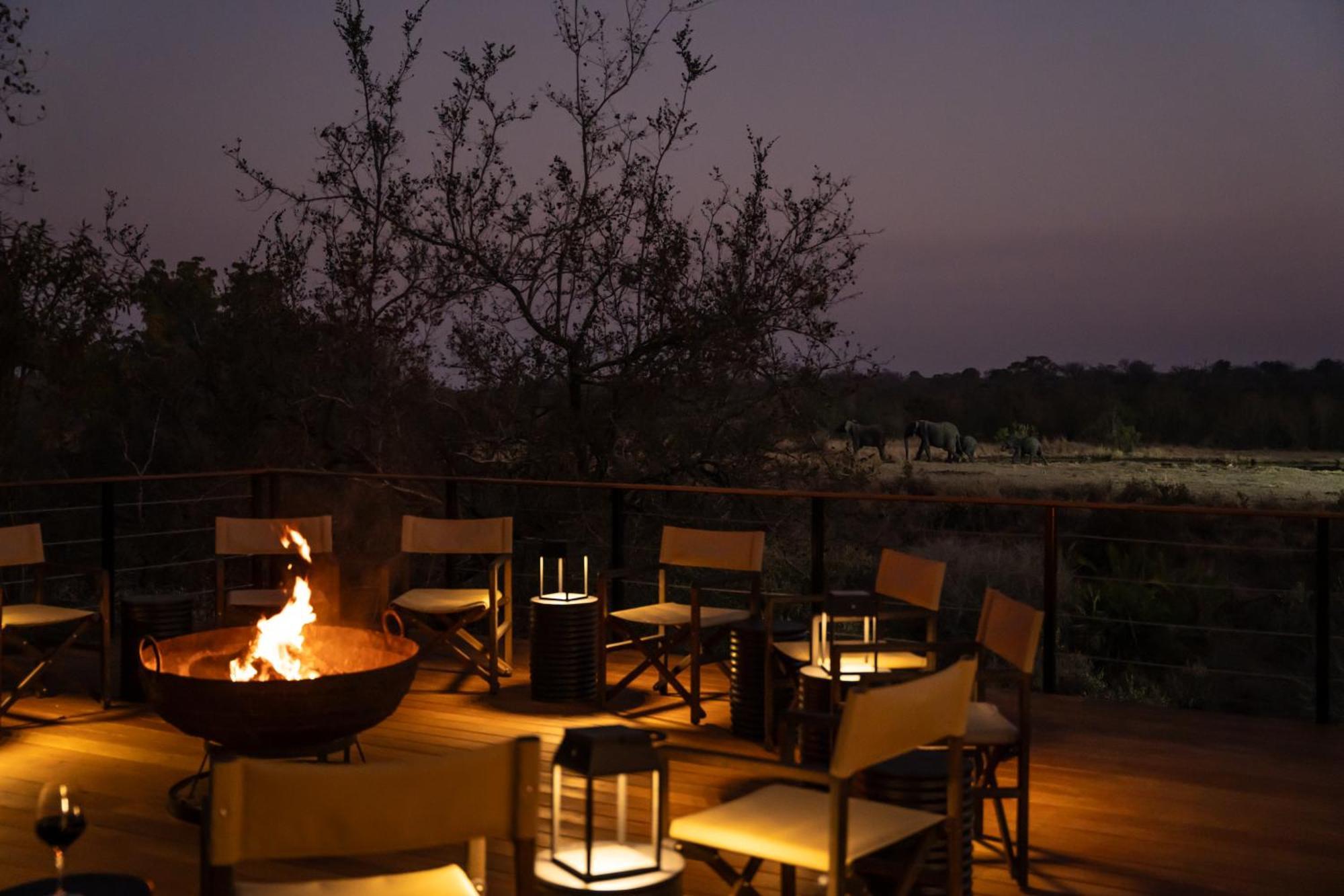 Thornybush Simbambili Lodge Réserve de gibier de Sabi Sabi Extérieur photo